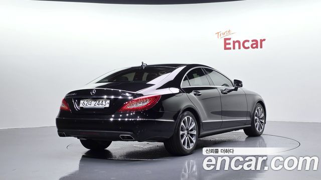 Mercedes-Benz CLS-Class CLS250 d 4MATIC — пробег 62 385 км — фото 2 из 5