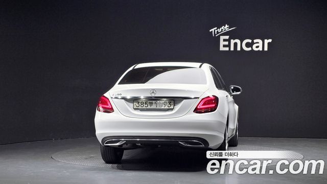 Mercedes-Benz C-Class из Кореи Encar