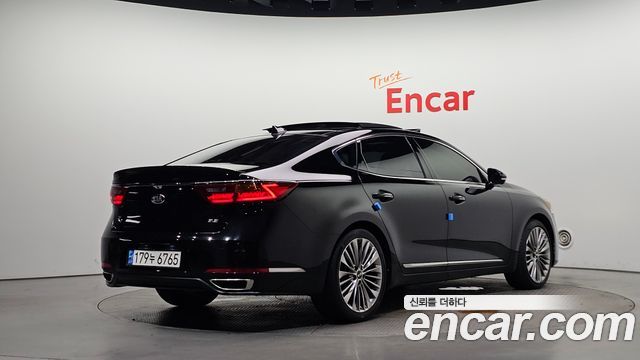 Kia K7 из Кореи Encar