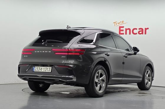 Genesis GV70 2.5T Gasoline AWD — пробег 11 719 км — фото 2 из 5