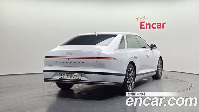 Hyundai Grandeur из Кореи Encar