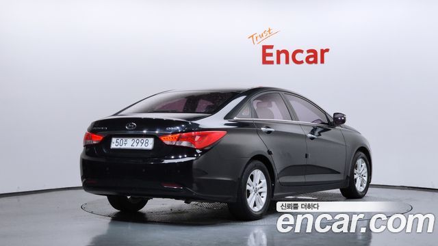 Hyundai Sonata CVVL Smart — пробег 281 010 км — фото 2 из 5