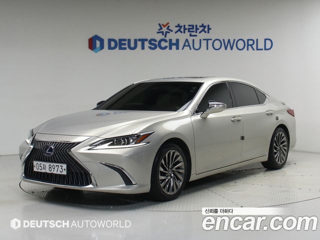 Lexus ES Luxury Plus — пробег 53 962 км — фото 1 из 5