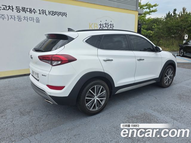 Hyundai Tucson Diesel 1.7 2WD Premium — пробег 89 886 км — фото 4 из 5