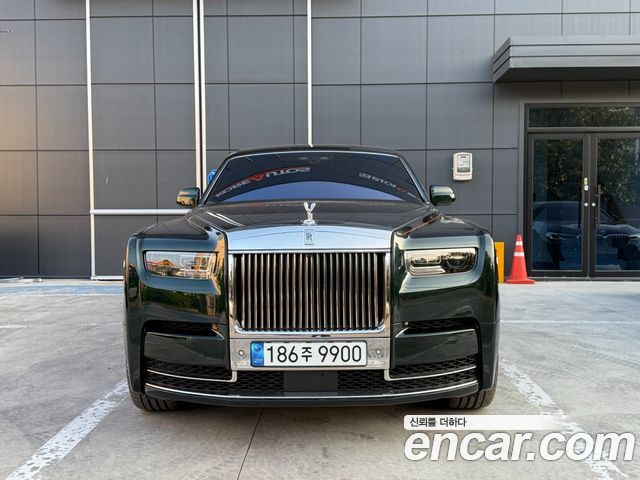 Rolls-Royce Phantom 6.7 EWB V12 — пробег 3 224 км — фото 2 из 5