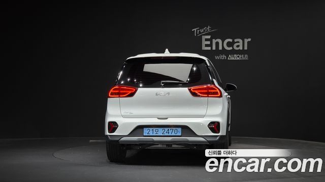 Kia Niro Earth — пробег 5 921 км — фото 4 из 5