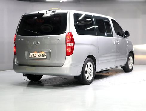 Hyundai Starex Wagon 12-Seater Smart — пробег 137 777 км — фото 2 из 5