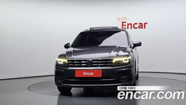 Volkswagen Tiguan 2.0 TDI Prestige — пробег 80 981 км — фото 3 из 5