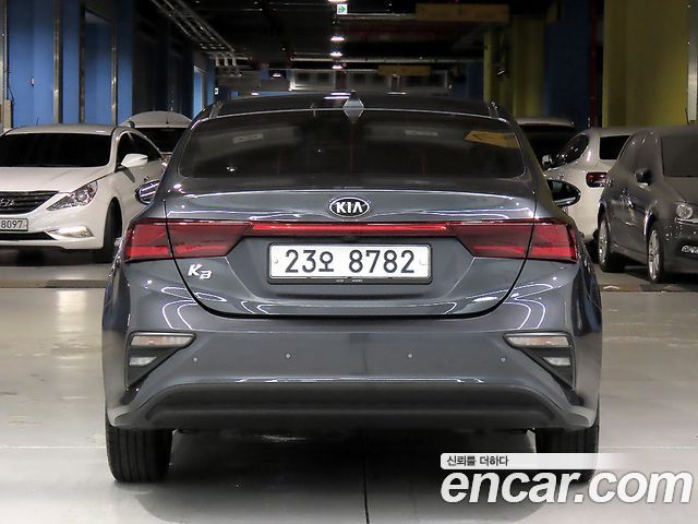 Kia K3 Luxury — пробег 178 610 км — фото 4 из 5