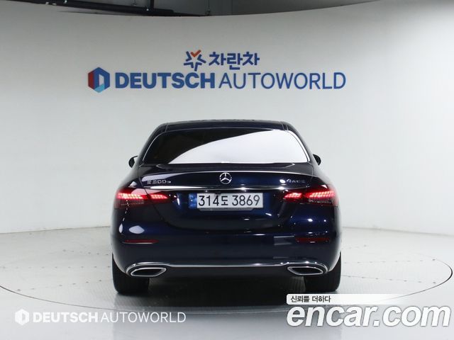 Mercedes-Benz E-Class из Кореи Encar