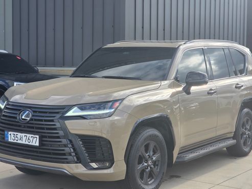 Lexus LX 700h Overtrail — пробег 5 738 км — фото 2 из 5