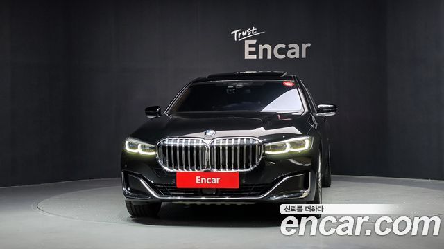 BMW 7-Series M760Li xDrive V12 Excellence — пробег 69 459 км — фото 3 из 5