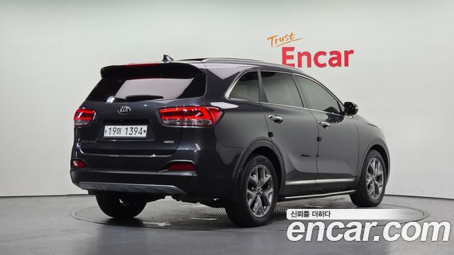 Kia Sorento Diesel 2.0 2WD Prestige — пробег 218 944 км — фото 2 из 5