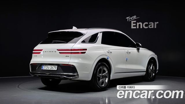 Genesis GV70 из Кореи Encar