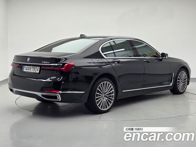 BMW 7-Series 730d xDrive Design Pure Excellence — пробег 84 272 км — фото 4 из 5