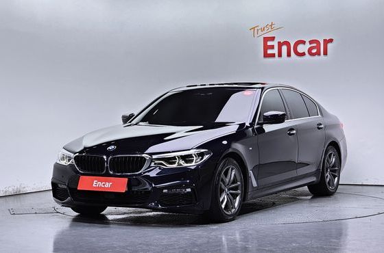 BMW 5-Series 520d M Sport Package Plus — пробег 151 784 км — фото 1 из 5
