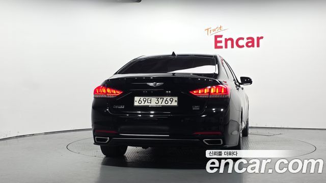 Hyundai Genesis из Кореи Encar