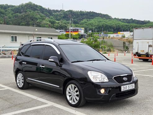 Kia Carens LPI 2.0 Premium — пробег 184 508 км — фото 3 из 5