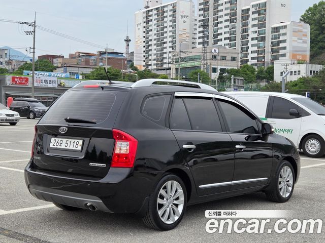 Kia Carens LPI 2.0 Premium — пробег 184 508 км — фото 4 из 5