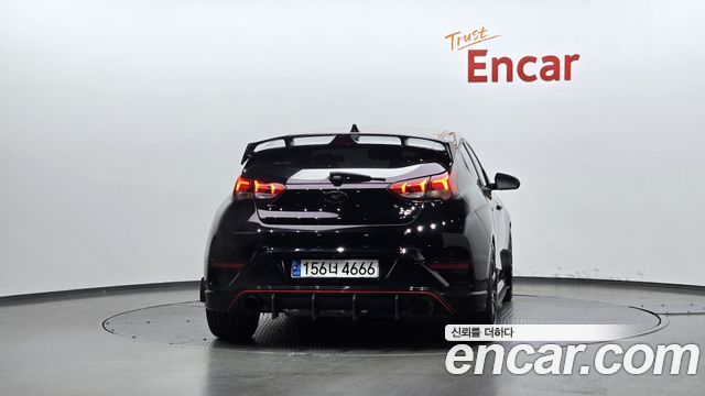 Hyundai Veloster 2.0 N — пробег 90 758 км — фото 4 из 5