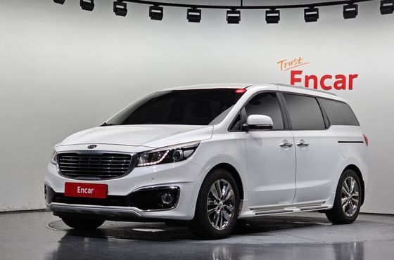 Kia Carnival 9-seater Prestige — пробег 123 154 км — фото 1 из 5