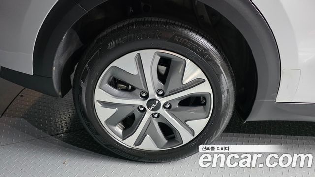 Kia Niro Air — пробег 38 004 км — фото 5 из 5