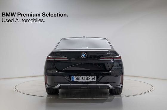 BMW 7-Series 740i xDrive M Sport Limited — пробег 10 980 км — фото 4 из 5