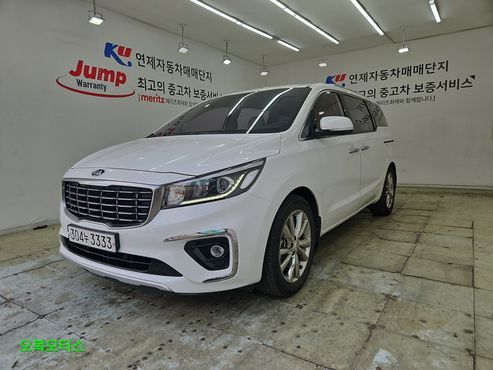 Kia Carnival 9-Seater Prstige — пробег 61 900 км — фото 1 из 5