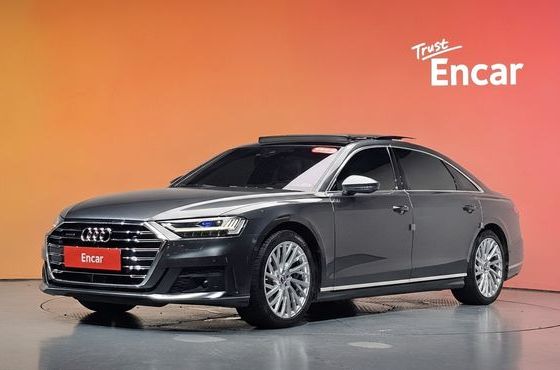 Audi A8 55 TFSI Quattro LWB — пробег 92 699 км — фото 1 из 5