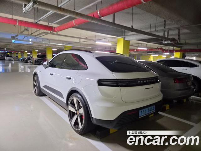 Porsche Macan из Кореи Encar