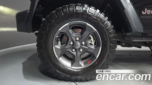 Jeep Gladiator 3.6 Rubicon — пробег 9 511 км — фото 5 из 5