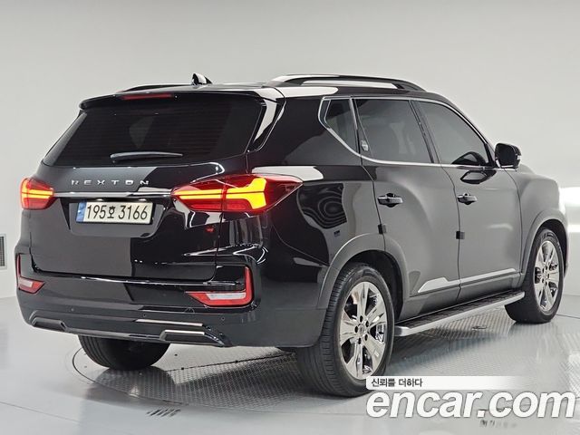 Ssangyong Rexton из Кореи Encar