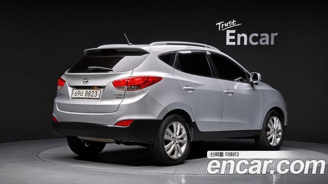 Hyundai Tucson Diesel 2WD X20 Special Pack — пробег 118 820 км — фото 2 из 5