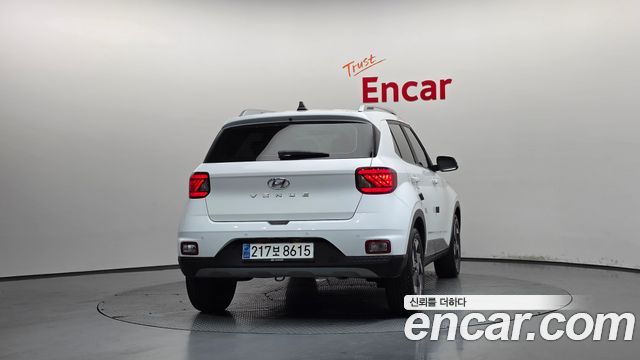 Hyundai Venue из Кореи Encar