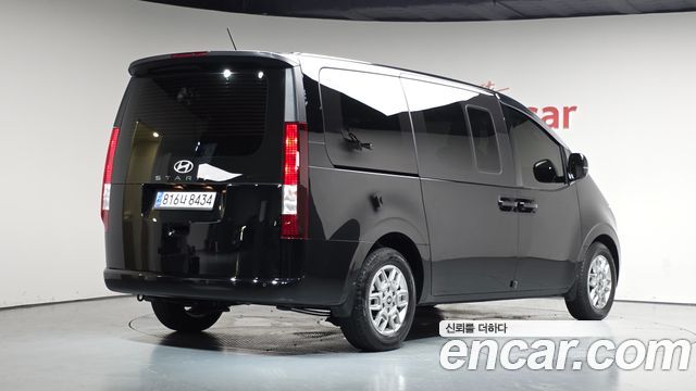 Hyundai Staria из Кореи Encar