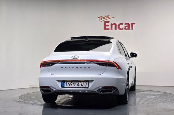 Hyundai Grandeur Le Blanc — пробег 28 326 км — фото 4 из 5