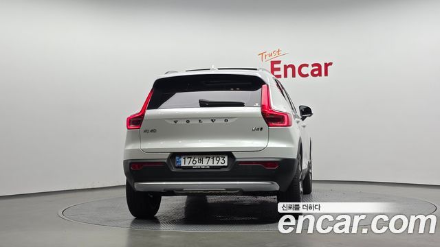 Volvo XC40 из Кореи Encar
