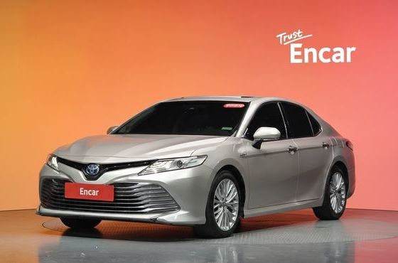 Toyota Camry 2.5 XLE Hybrid — пробег 91 772 км — фото 1 из 5