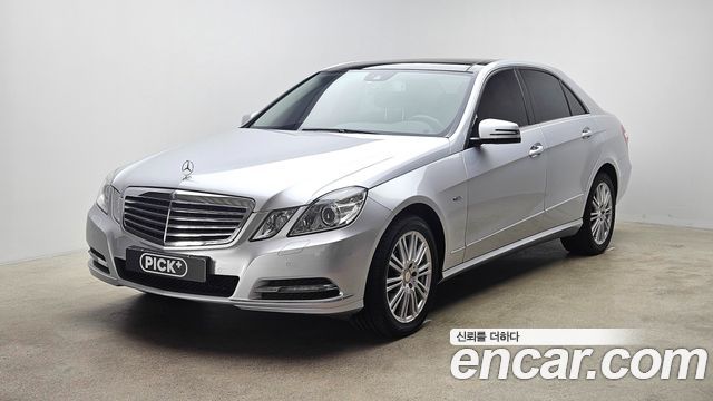 Mercedes-Benz E-Class E300 Elegance — пробег 75 860 км — фото 1 из 5