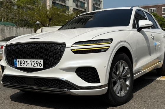 Genesis GV70 2.5T Gasoline 2WD — пробег 1 300 км — фото 1 из 5