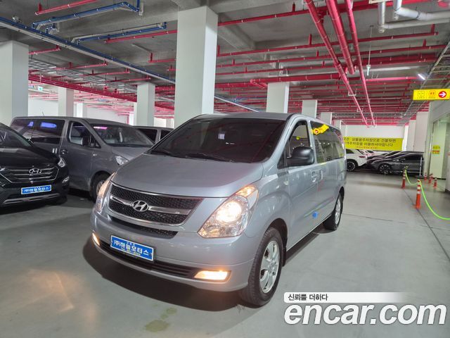 Hyundai Starex 4WD 11-Seater Wagon CVX premium — пробег 37 328 км — фото 1 из 5