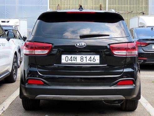 Kia Sorento Diesel 2.0 2WD Prestige — пробег 181 970 км — фото 4 из 5
