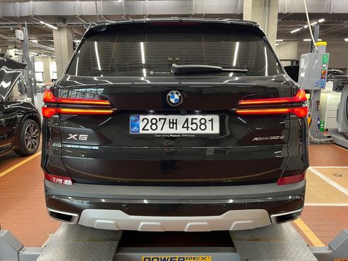 BMW X5 xDrive 30d xLine — пробег 23 836 км — фото 3 из 5