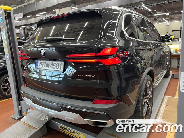 BMW X5 xDrive 30d xLine — пробег 23 836 км — фото 4 из 5