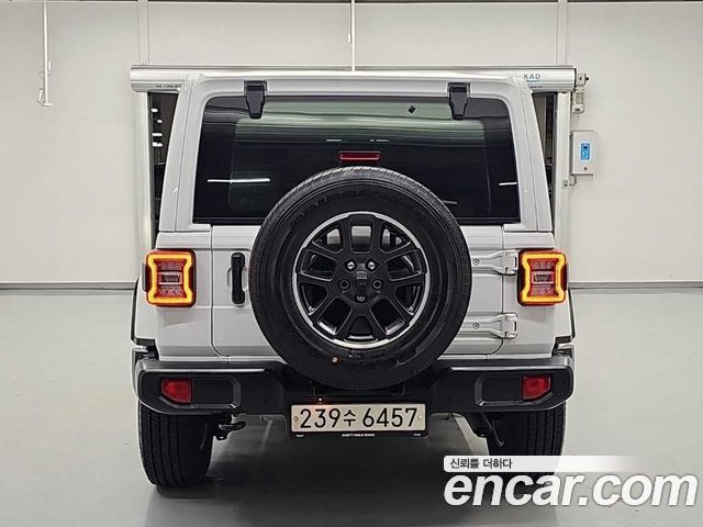 Jeep Wrangler 2.0 Overland 4Door 80th Edition — пробег 75 291 км — фото 3 из 5