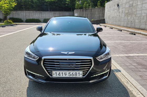 Genesis EQ900 3.8 GDI AWD Premium Luxury — пробег 152 048 км — фото 1 из 5