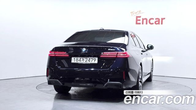 BMW 5-Series 520i M Sport — пробег 26 000 км — фото 4 из 5