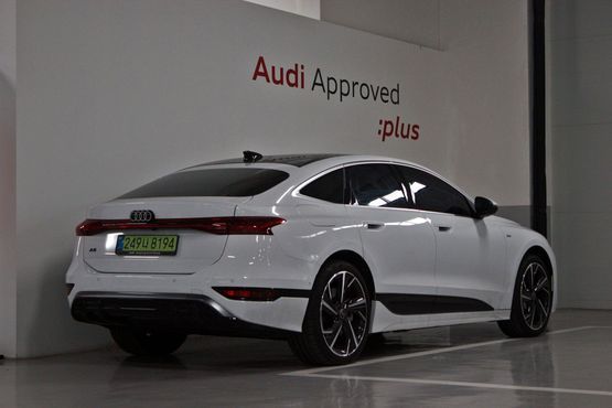 Audi A6 e-Tron Performance S line — пробег 4 850 км — фото 2 из 5