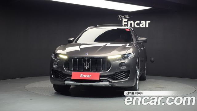 Maserati Levante из Кореи Encar