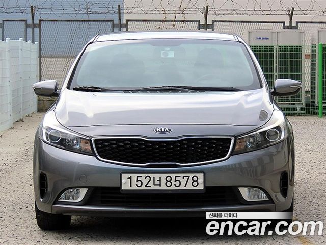 Kia K3 из Кореи Encar